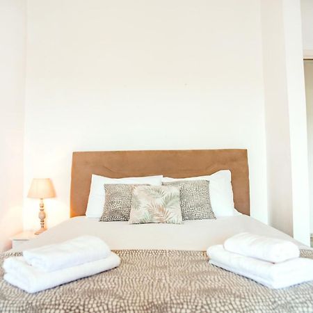 Filia Rooms & Apartments Ájoi Apósztoli Kültér fotó