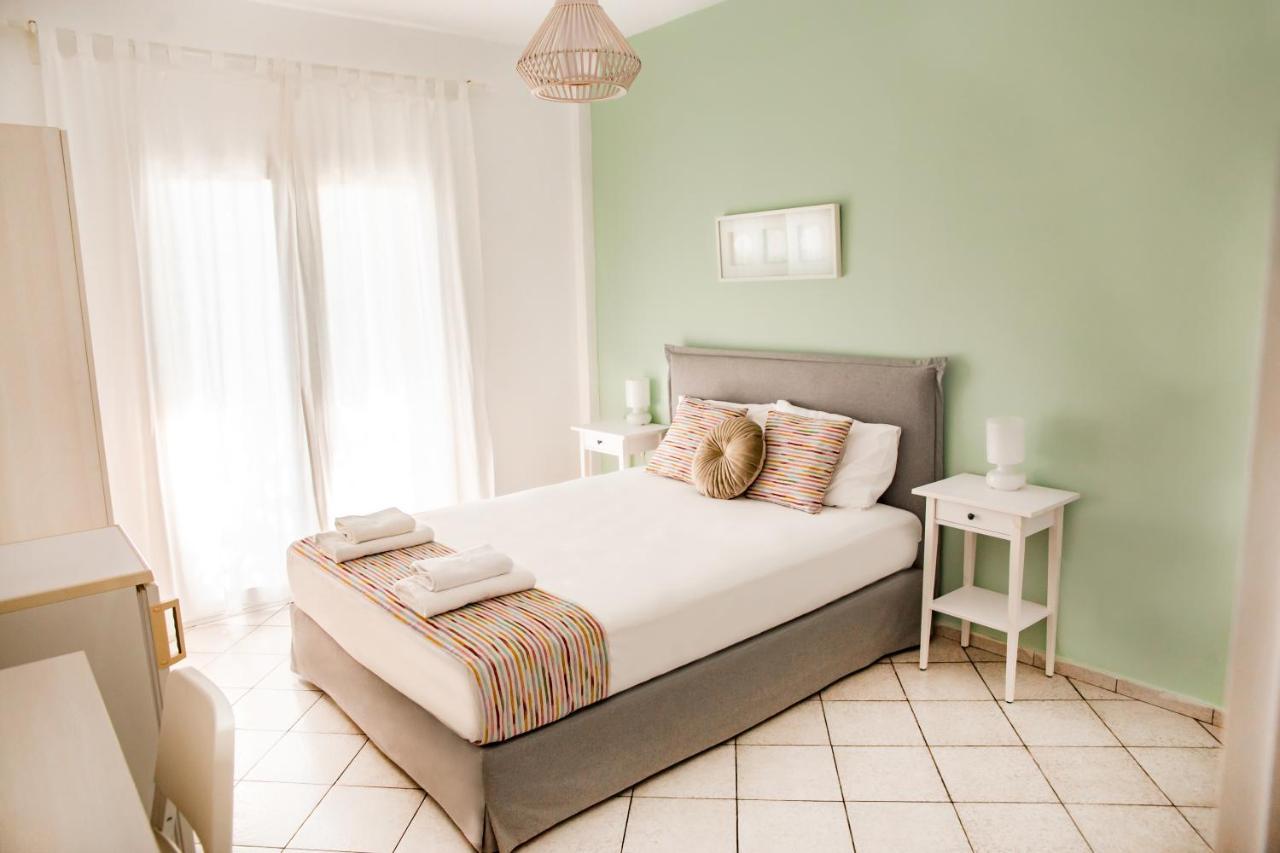 Filia Rooms & Apartments Ájoi Apósztoli Kültér fotó