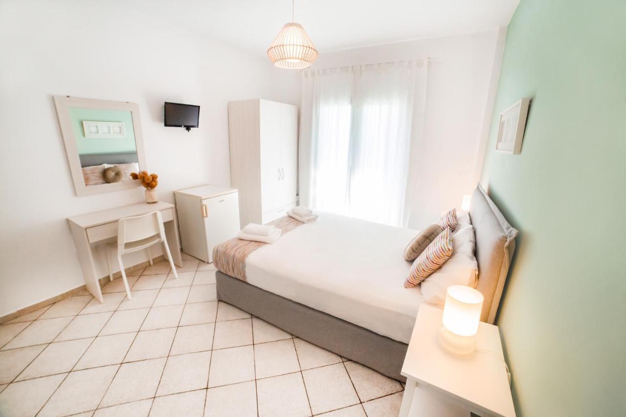 Filia Rooms & Apartments Ájoi Apósztoli Kültér fotó