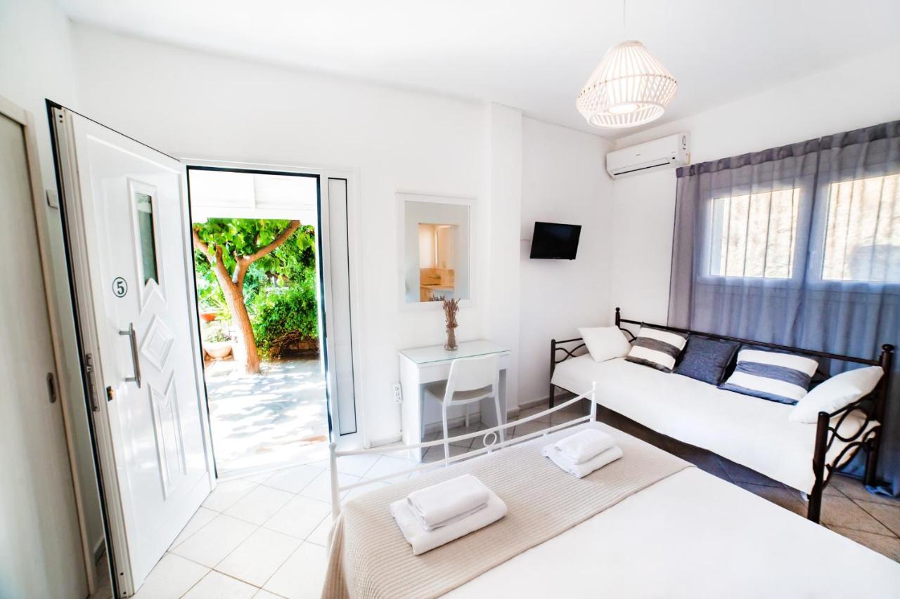 Filia Rooms & Apartments Ájoi Apósztoli Kültér fotó