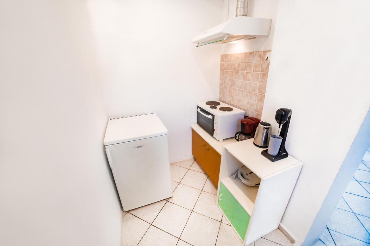 Filia Rooms & Apartments Ájoi Apósztoli Kültér fotó